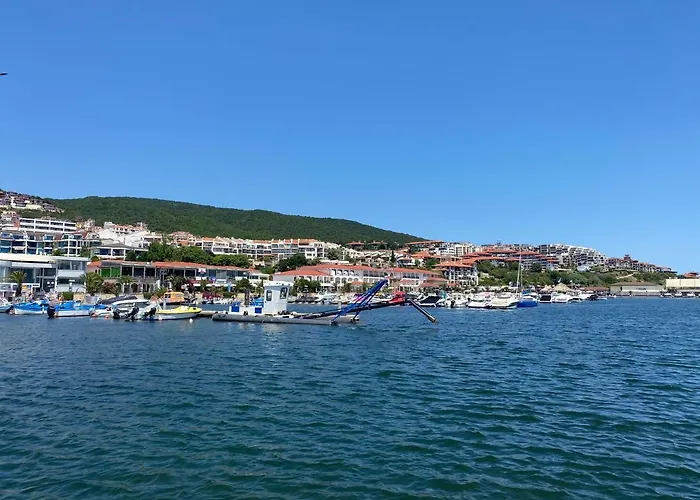 Апартаменты Toni House 507 Marina *