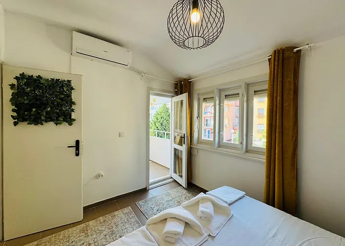 Апартаменты Toni House 507 Marina *